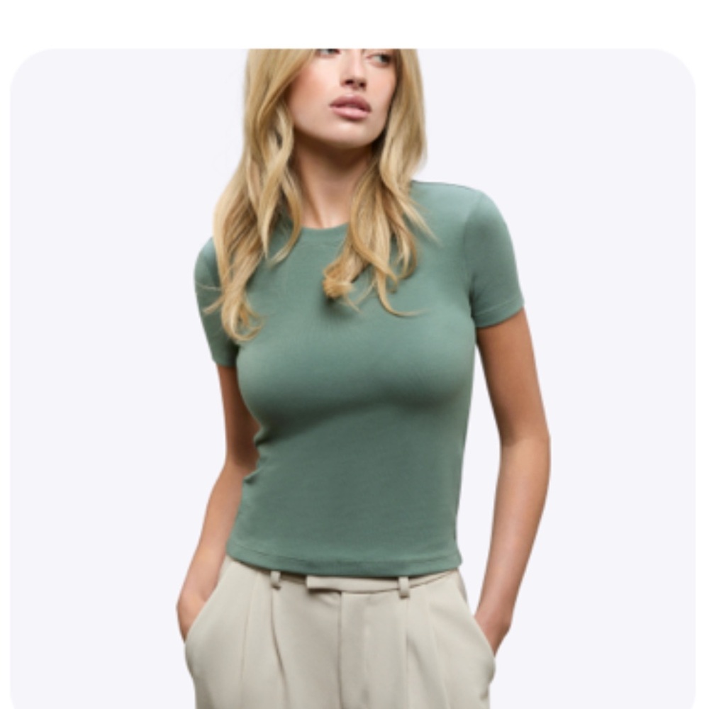 Cuts Clothing Slim-Fit Tomboy Tee